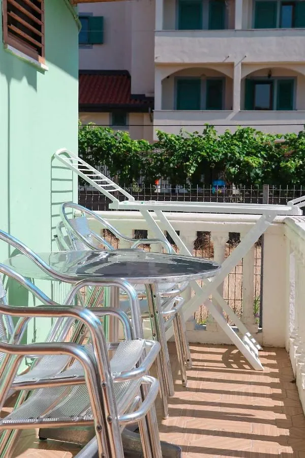 Apartment Celaj Velipojë