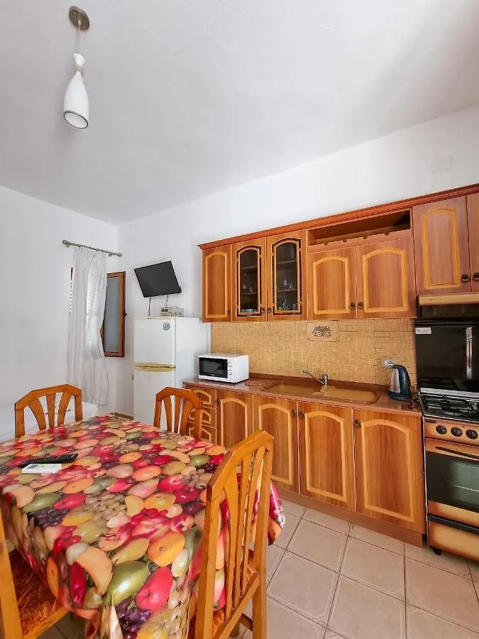 Apartment Celaj Velipojë
